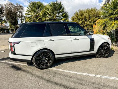 Used 2021 Land Rover Range Rover P525 Westminster Edition image 7