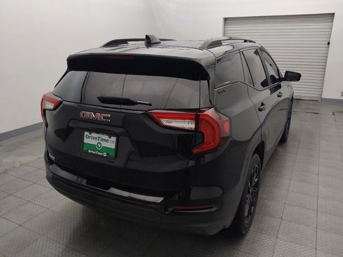 Used 2023 GMC Terrain SLE w/ Driver Convenience Package FWD image 7