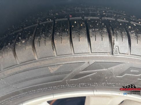 Used 2018 Chevrolet Malibu LT image 21