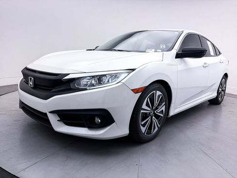 Used 2018 Honda Civic EX-T image 7