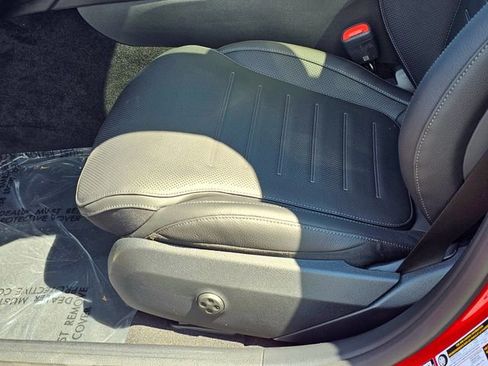 New 2026 Mercedes-Benz C 43 AMG 4MATIC Sedan image 17