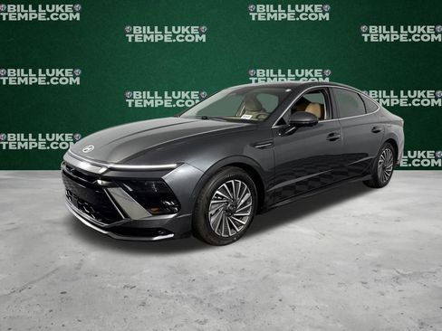 Used 2025 Hyundai Sonata Limited image 10