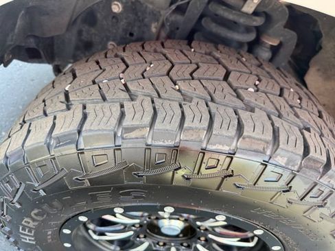 Used 2021 Ford F250 XL w/ Power Equipment Group RWD image 28
