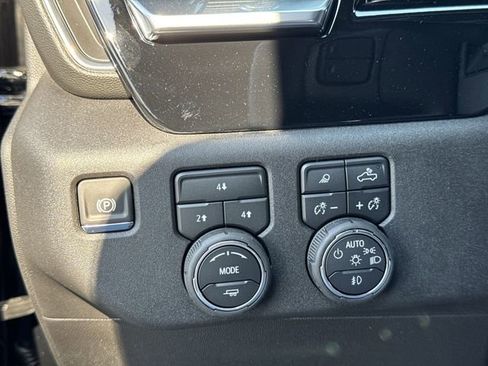 New 2026 Chevrolet Silverado 2500 LT w/ Texas Edition image 22