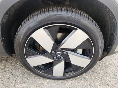 Used 2024 Volvo XC40 Recharge Ultimate w/ Protection Package Premier image 21