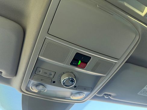 Used 2021 Volkswagen Passat 2.0T SE image 29