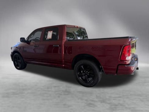 Used 2017 RAM 1500 Express w/ Express Value Package RWD image 4