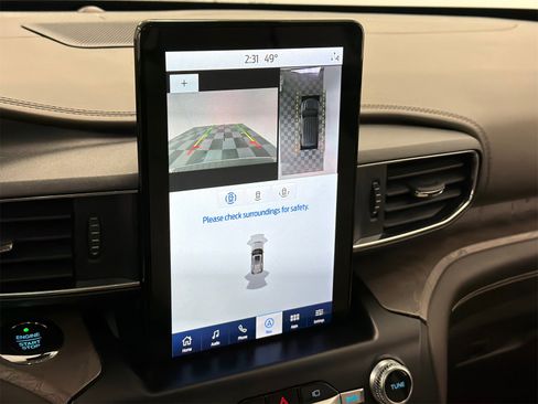 Used 2020 Ford Explorer Platinum w/ Premium Technology Package image 29