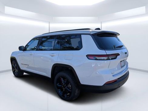 New 2026 Jeep Grand Cherokee L Limited RWD image 5