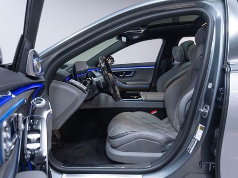 Used 2024 Mercedes-Benz Maybach S 680 4MATIC image 7