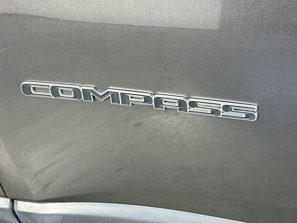 Used 2021 Jeep Compass Limited FWD image 26