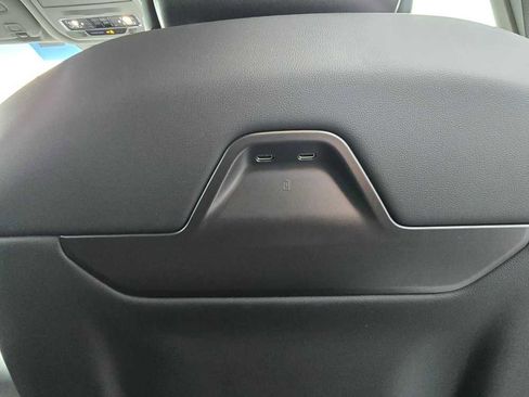 Used 2024 Lincoln Nautilus Reserve w/ Equipment Group 203A image 27