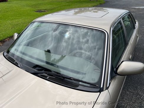 Used 2000 Jaguar XJ8 RWD image 21