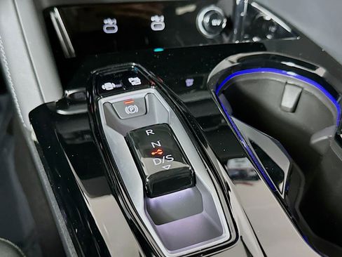 New 2025 Audi Q5 Premium image 7