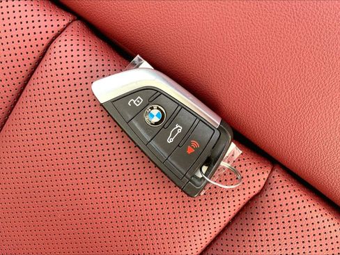 Used 2022 BMW X4 xDrive30i w/ M Sport Package 2 image 14