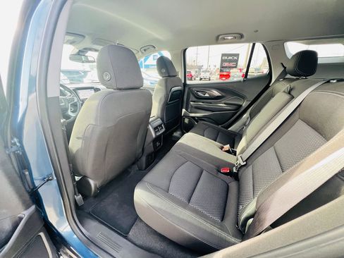 Used 2024 GMC Terrain SLE w/ Driver Convenience Package image 31