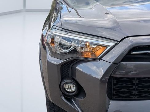Used 2023 Toyota 4Runner SR5 Premium w/ Moonroof Package RWD image 10