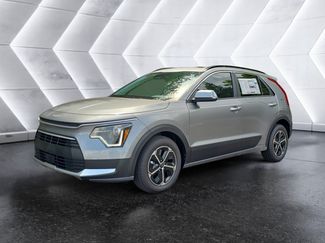 New 2026 Kia Niro EX w/ EX Premium Package FWD video 1