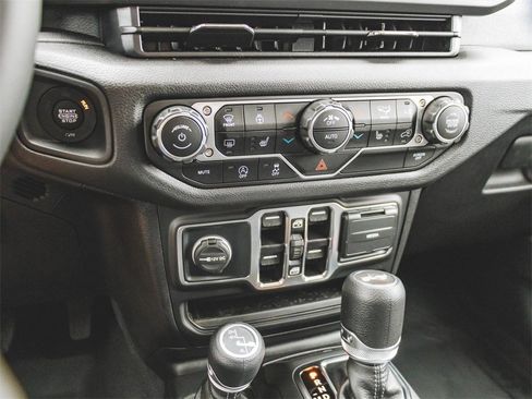 New 2025 Jeep Wrangler Sport S image 37