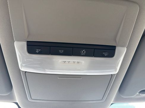Used 2021 Nissan Rogue S FWD image 12