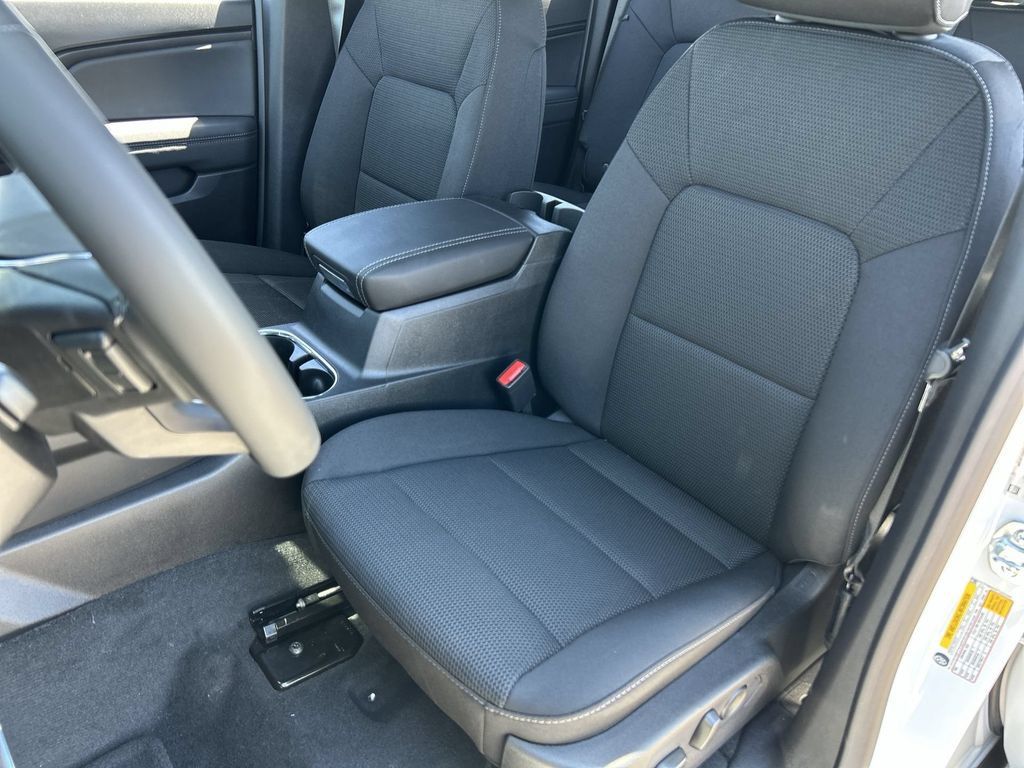 New 2026 GMC Canyon Elevation w/ Convenience Package AWD/4WD image 19