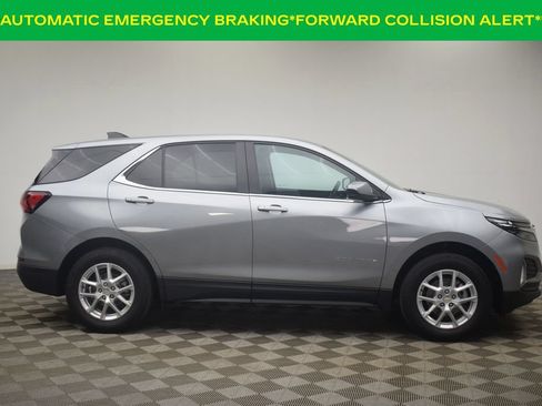 Used 2023 Chevrolet Equinox LT AWD/4WD image 12
