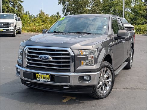 Used 2017 Ford F150 XLT w/ Equipment Group 302A Luxury AWD/4WD image 1