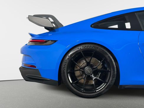 Used 2022 Porsche 911 GT3 RWD image 6