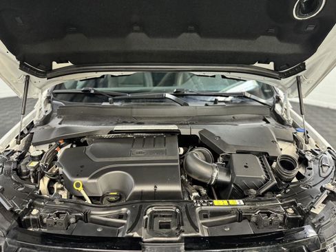 Used 2022 Land Rover Discovery Sport SE R-Dynamic image 9