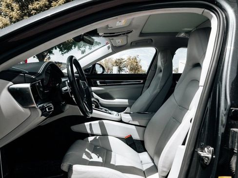 Used 2017 Porsche Panamera 4S AWD/4WD image 17