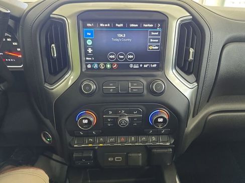 Certified 2021 Chevrolet Silverado 1500 LT Trail Boss w/ Convenience Package II image 16