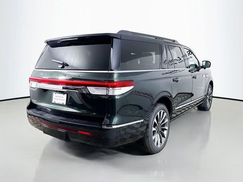 Used 2024 Lincoln Navigator L Black Label image 7