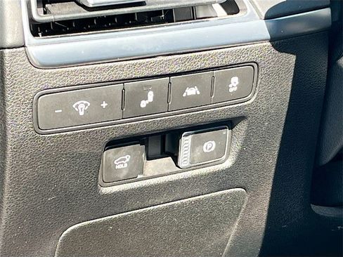 Used 2022 Hyundai Palisade Calligraphy image 10