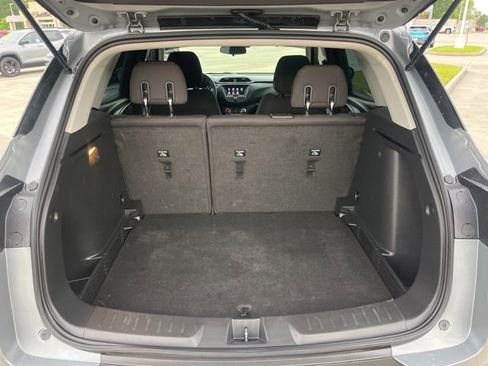 Used 2023 Chevrolet TrailBlazer LS FWD image 6