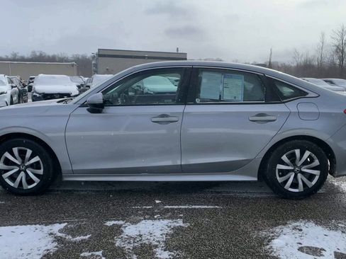 Used 2023 Honda Civic LX image 6