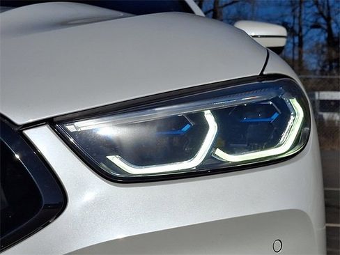 Used 2019 BMW M850i xDrive Convertible image 9