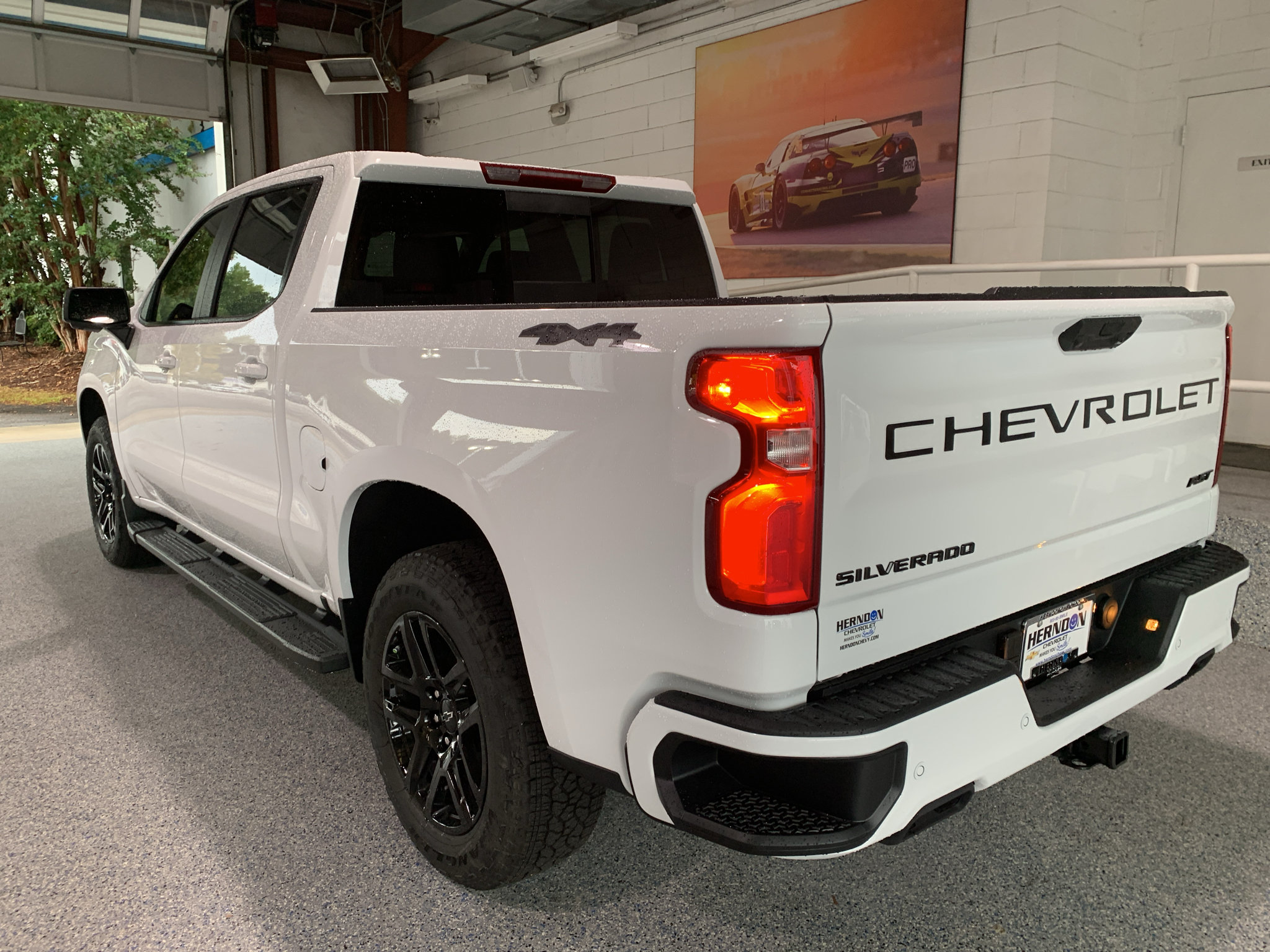 New 2026 Chevrolet Silverado 1500 RST w/ RST All Star Premium Package AWD/4WD image 8