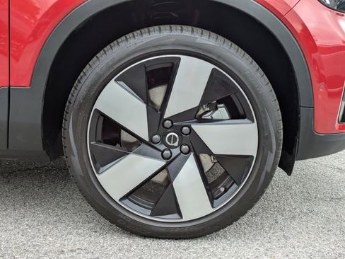 Certified 2023 Volvo C40 P8 Recharge Ultimate AWD/4WD image 14