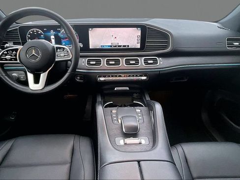 Used 2022 Mercedes-Benz GLS 450 4MATIC image 16