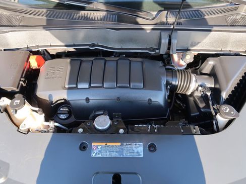 Used 2015 Chevrolet Traverse LT image 14