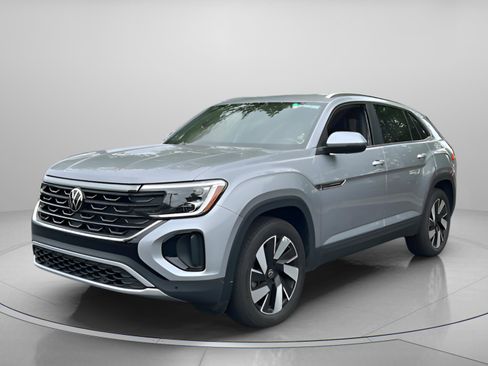 Used 2025 Volkswagen Atlas Cross Sport SE AWD/4WD image 1