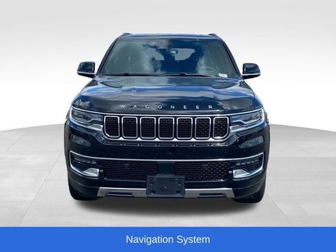 Used 2023 Jeep Wagoneer Series III w/ Preferred Equipment Group AWD/4WD image 2