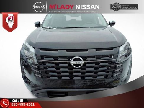 New 2026 Nissan Pathfinder SV image 2