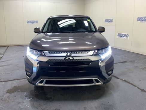 Used 2019 Mitsubishi Outlander SE AWD/4WD image 42