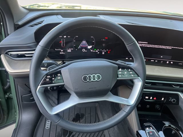 Used 2025 Audi Q5 Premium Plus AWD/4WD image 13
