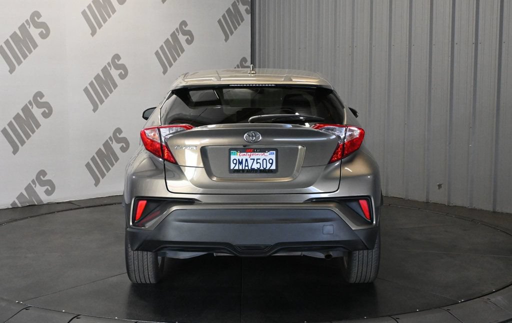 Used 2021 Toyota C-HR LE FWD image 6