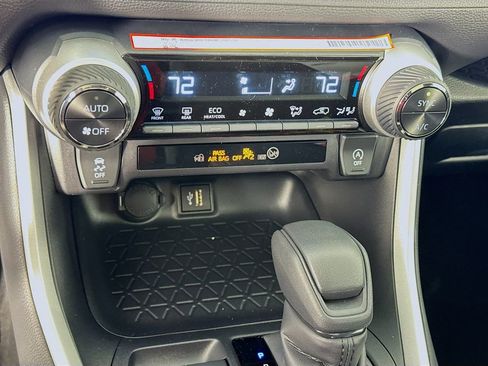 New 2025 Toyota RAV4 XLE image 18