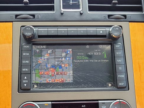 Used 2012 Lincoln Navigator 2WD image 33