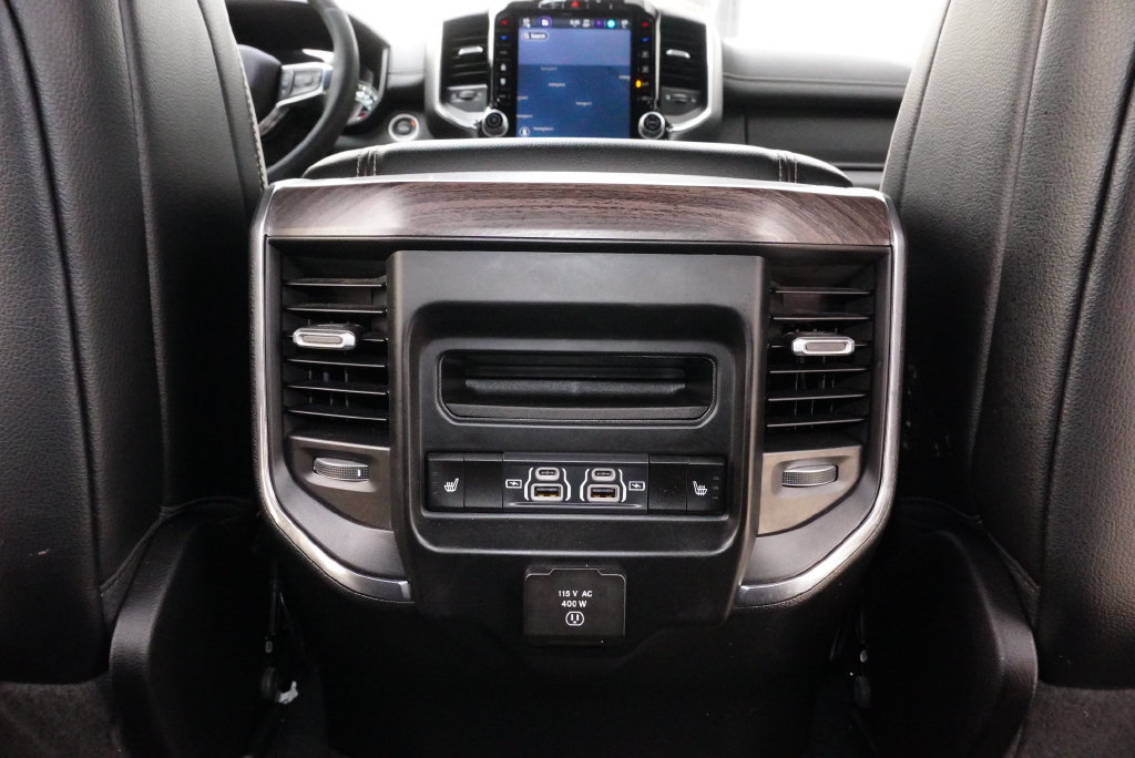 Used 2025 RAM 1500 Laramie w/ Sport Appearance Package AWD/4WD image 29