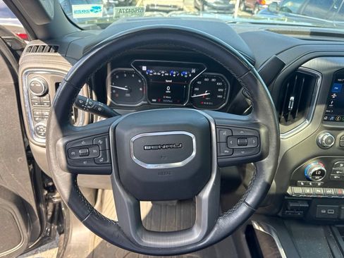 Used 2022 GMC Sierra 2500 Denali w/ Technology Package AWD/4WD image 11